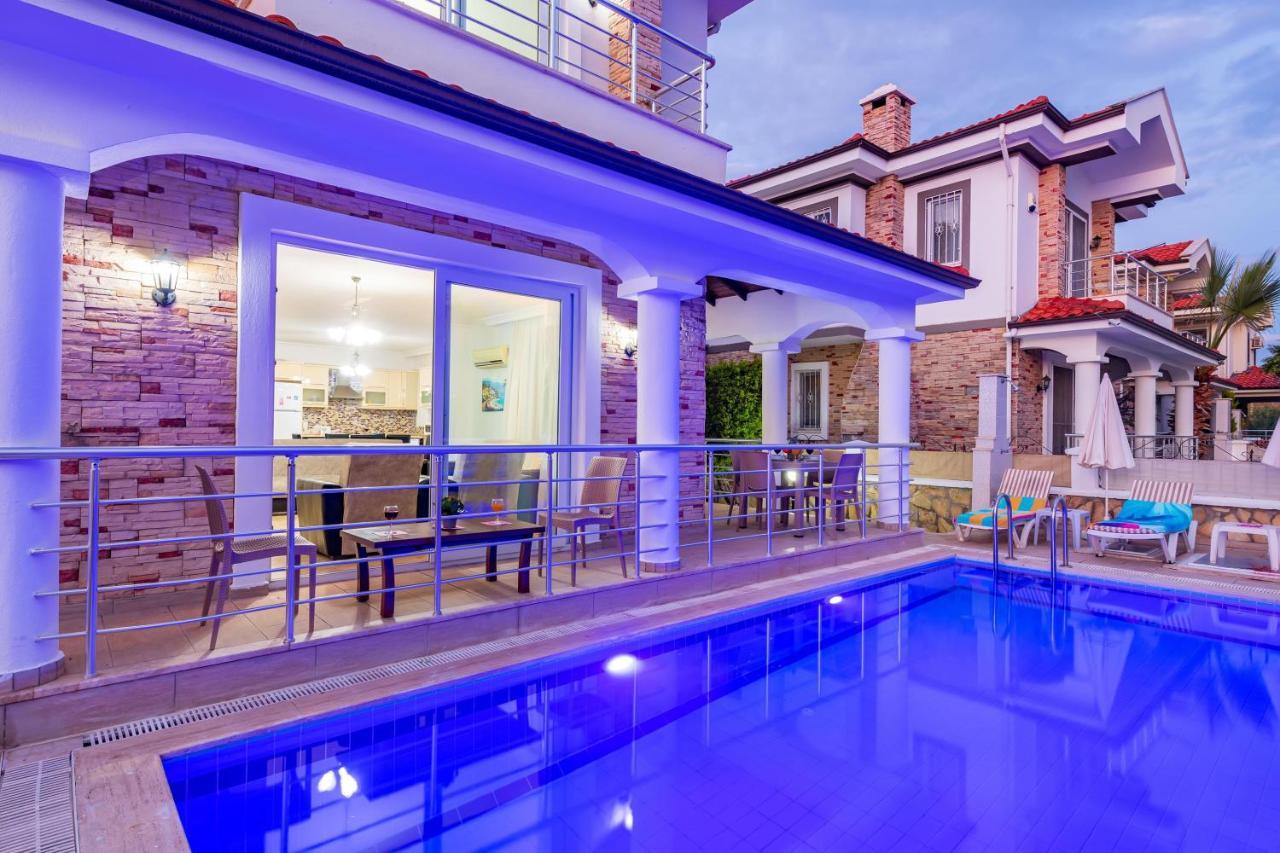Villa Yasam Park - Luxury 8 Person - Fethiye Calis Beach 90Mt ภายนอก รูปภาพ