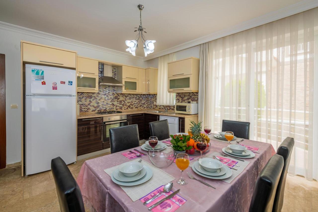 Villa Yasam Park - Luxury 8 Person - Fethiye Calis Beach 90Mt ภายนอก รูปภาพ