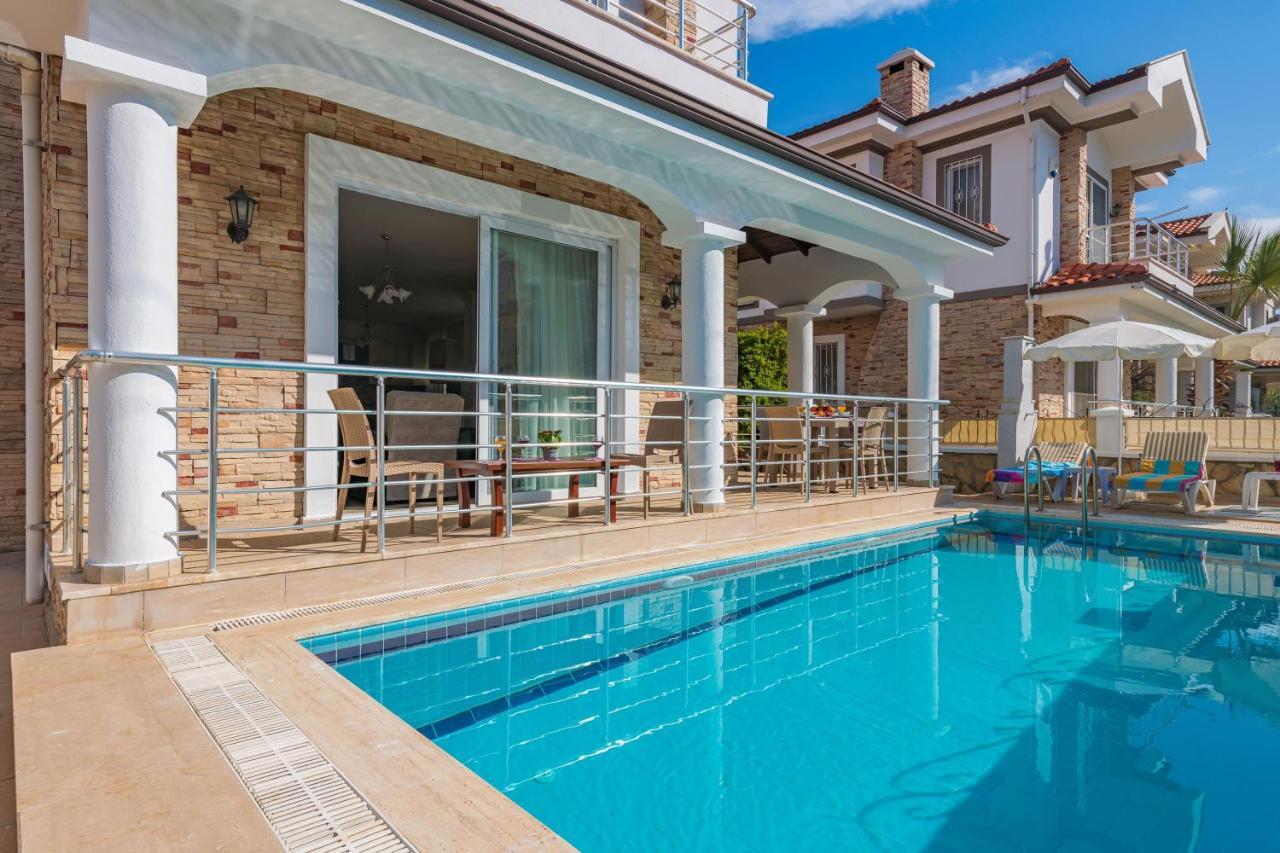 Villa Yasam Park - Luxury 8 Person - Fethiye Calis Beach 90Mt ภายนอก รูปภาพ