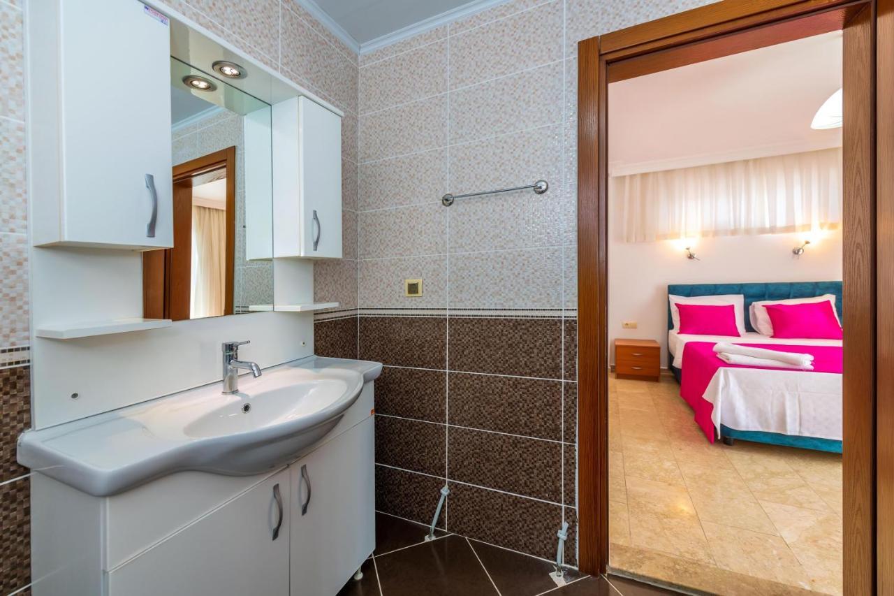 Villa Yasam Park - Luxury 8 Person - Fethiye Calis Beach 90Mt ภายนอก รูปภาพ