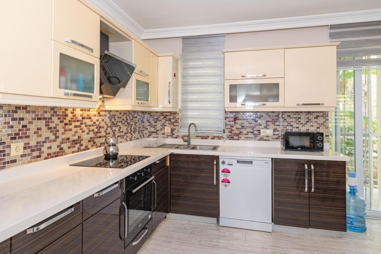 Villa Yasam Park - Luxury 8 Person - Fethiye Calis Beach 90Mt ภายนอก รูปภาพ
